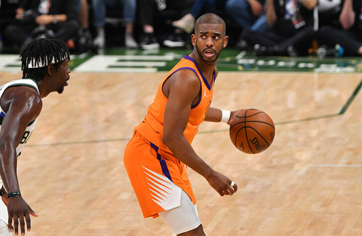 Chris Paul (Estados Unidos): 18* temporadas na NBA. Chegou nas finais da competição.