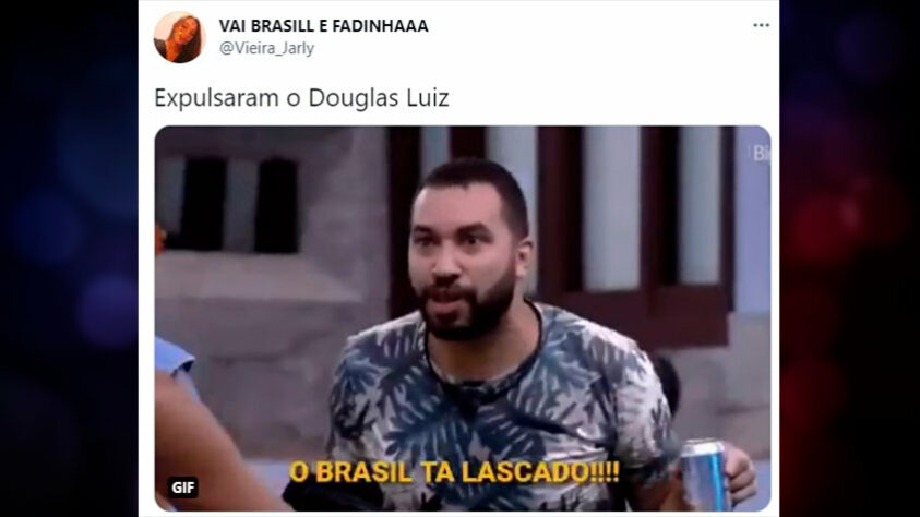 A expulsão de Douglas Luiz logo no início do jogo contra a Costa do Marfim frustrou os brasileiros