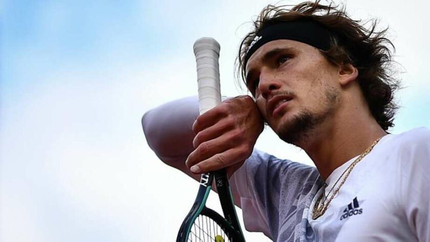 O alemão Alexander Zverev chegou confiante em Tóquio. O tenista desafiou o atual número 1 do mundo, Novak Djokovic, e afirmou que tem chances de superá-lo. Vale lembrar que o alemão tem duas vitórias em oito partidas contra o sérvio. 