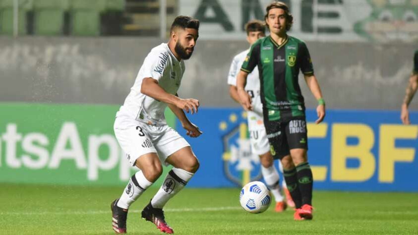 AMÉRICA - Sobe/Matheus Cavichioli - O goleiro esteve em noite inspirada e foi o principal responsável pela primeira vitória do Coelho em seus domínios na competição  Desce/Eduardo - Lateral abusou das jogadas violentas e foi o destaque negativo.