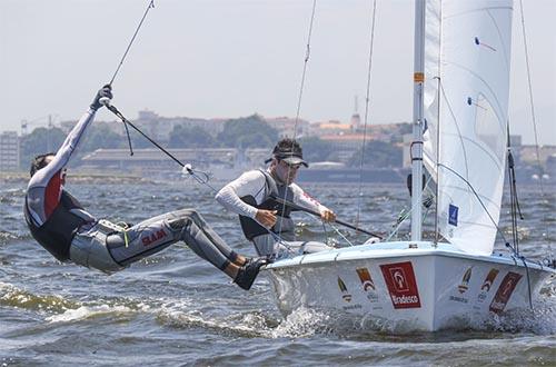 No mesmo horário, Bruno Bethlem e Henrique Haddad  participam das regatas 1 e 2 na categoria 470m. 