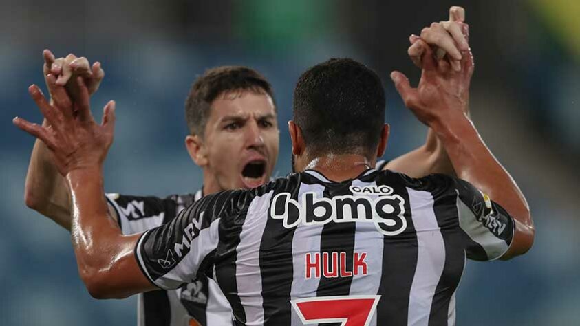 3º colocado - Atlético-MG (22 pontos) – 11 jogos / 15.4% de chances de título; 70.8% para vaga na Libertadores (G6); 0.45% de chances de rebaixamento.