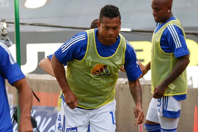 FECHADO - Chegou ao fim a passagem de Fredy Guarín no Millonarios. Após defender o clube do coração na última temporada, o volante não renovou o seu contrato e agora vai respirar novos ares.