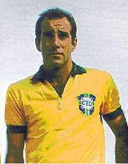 Campeão do mundo em 1970, o Canhotinha de Ouro estava no começo da carreira no período dos Jogos de Roma. O Brasil foi eliminado na primeira fase. Gerson era jogador do Flamengo, mas não tinha contrato assinado, apesar de já participar de algumas partidas do time principal. Na época, o futebol olímpico só permitia jogadores sem contrato profissional. 