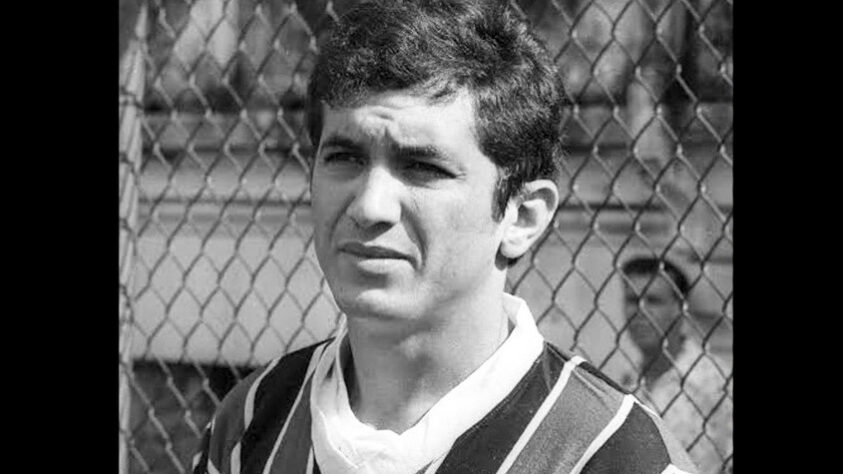 15º - Lula (1965 - 1974) - 375 jogos com a camisa do Fluminense.