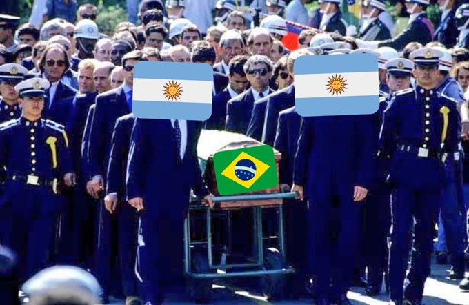 Equipe de Tite foi derrotada por 1 a 0 no Maracanã e viu o rival comemorar o título da Copa América. Messi e Neymar protagonizaram os memes feitos pelos torcedores. Confira! (Por Humor Esportivo)