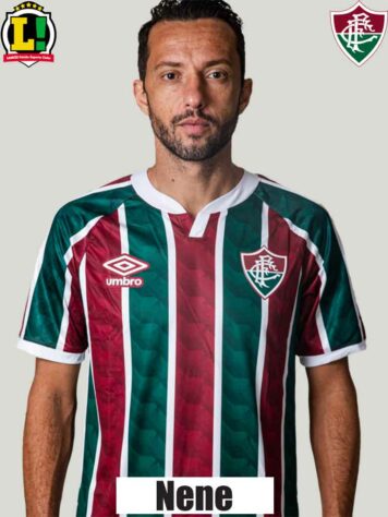 Nene - 5,0 - Iniciou a jogada que resultou no segundo gol do Fluminense e deu ofensividade ao time. 