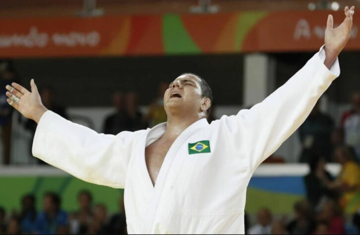 Judô: o penúltimo dia tem Rafael Silva, o Baby, e Maria Suelen Altheman. As lutas começam às 23h e os medalhistas serão premiados pela manhã. 