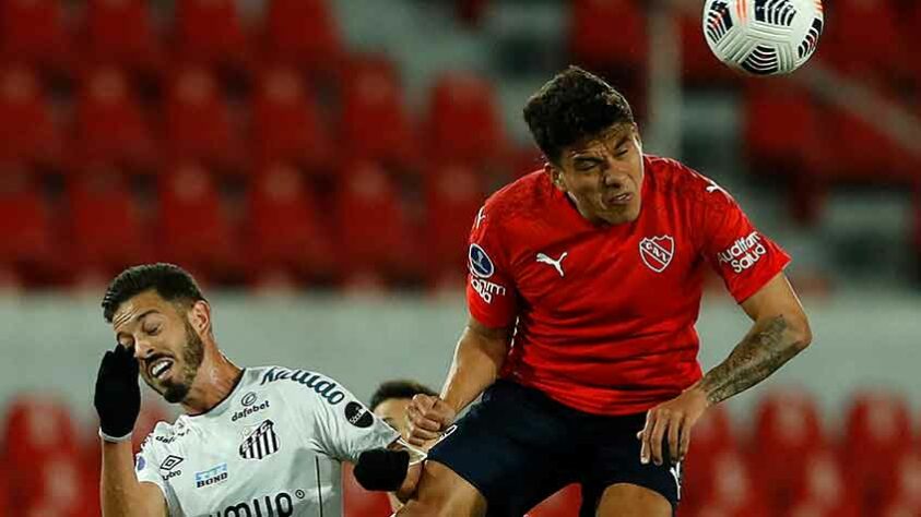 Independiente - Os destaques do Independiente foram o lateral Bustos e o atacante Silvio Romero, que criaram as principais chances da equipe. Já o zagueiro Insaurralde falhou no gol e ainda foi expulso no começo do segundo tempo.