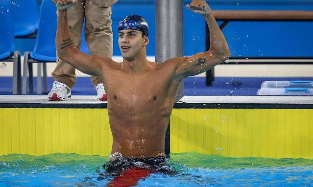 A natação começa às 7h45, com os seguintes brasileiros na piscina: Guilherme Costa, Felipe Lima (foto) e Caio Pumputis. 