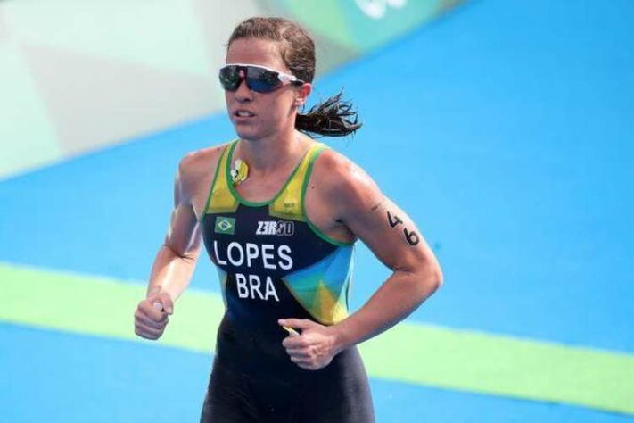 Triatleta brasileira Vittoria Lopes terminou em 28º lugar na prova em Tóquio.