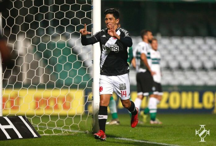 Com o gol diante do Coritiba, Germán Cano alcançou a marca de  paraguaio Silvio Parodi como o segundo estrangeiro com mais gols com a camisa do Vasco: 37. O argentino agora está atrás apenas do uruguaio  Villadoniga, que tem 83. Com isso, o LANCE! decidiu mostrar nesta galeria quais são os principais goleadores estrangeiros da história do Gigante da Colina. Confira a lista a seguir, divulgada pelo Blog do Garone. 