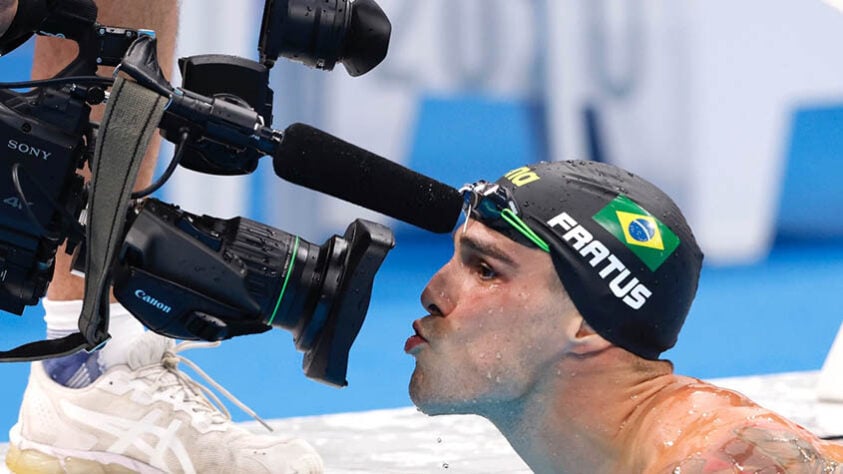 O nadador Bruno Fratus conquistou a medalha de bronze nos 50m livre. Foi o segundo pódio do país na nataçao nos Jogos de Tóquio. O brasileiro fechou a final com tempo de 21s57. O estadunidense Caeleb Dressel, que bateu o recorde olímpico com 21s07, ficou com o ouro, e o francês Florent Manaudou, com a prata (21s55).