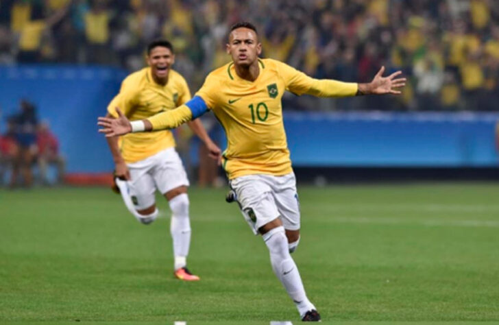 NEYMAR foi crucial para a Seleção evoluir nos jogos da reta final da Rio-2016. E, além de marcar no tempo normal do empate em 1 a 1 com a Alemanha, ratificou o primeiro ouro olímpico do Brasil ao converter o pênalti decisivo no Maracanã. A geração que tem Gabigol, Gabriel Jesus, Marquinhos e Luan também se consagra.