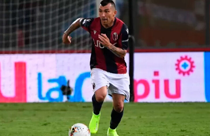 Gary Medel - 33 anos - Volante - Clube: Bologna - País: Chile - Contrato até: 30/06/2022