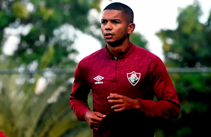 David Braz - Clube: Fluminense - Posição: zagueiro - Idade: 34 anos - Jogos no Brasileirão 2021: 4