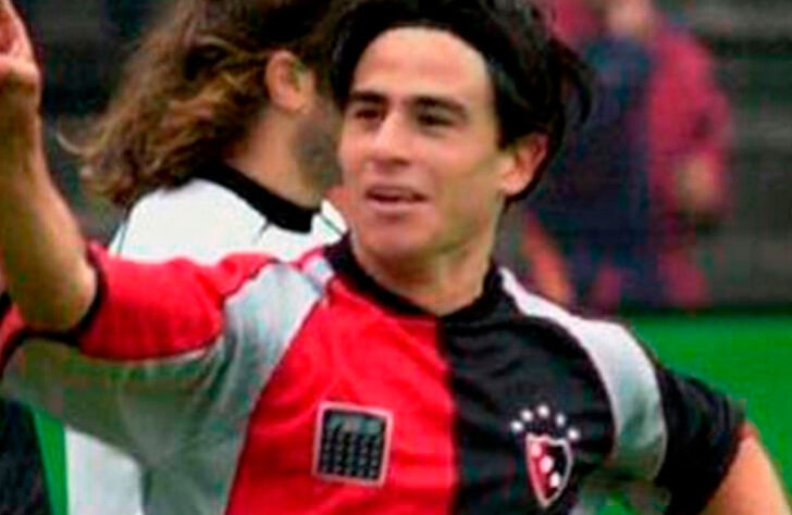 Mauro Rosales - Meia - Argentina - time na época da Copa América de 2004: Newell's Old Boys - Onde está atualmente: o jogador se aposentou em 2017, no Vancouver Whitecaps FC, da MLS.