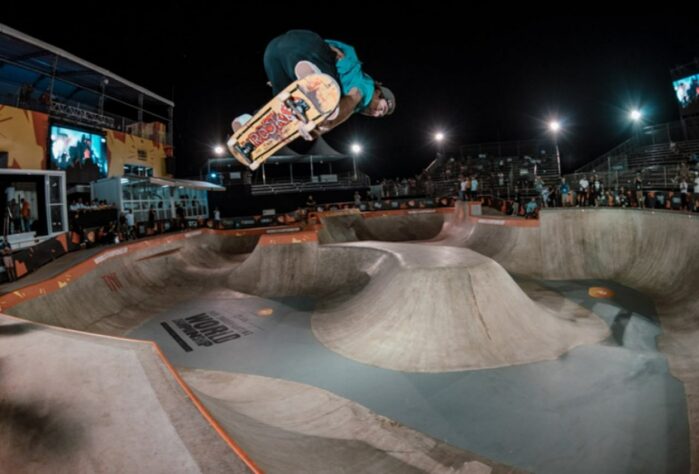 O skate park chega com uma forte delegação para Tóquio, com Pedro Barros podendo chegar no pódio do estilo no Japão. A disputa masculina acontece na quinta (5).