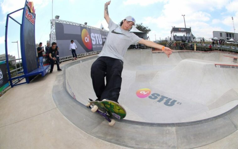 A partir das 21h, os brasileiros Pedro Quintas (foto), Pedro Barros e Luiz Francisco vão tentar medalha no skate park. Até aqui,  o Brasil tem duas medalhas, mas no skate street. 