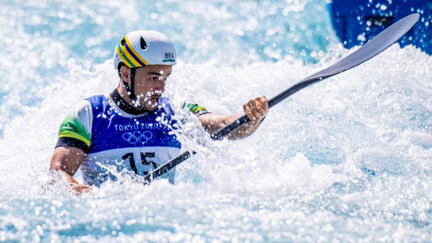 Pepê Gonçalves também se classificou para a semifinal da canoagem slalom K-1. O brasileiro marcou o tempo de 92s91 na segunda descida e garantiu uma vaga na próxima fase.