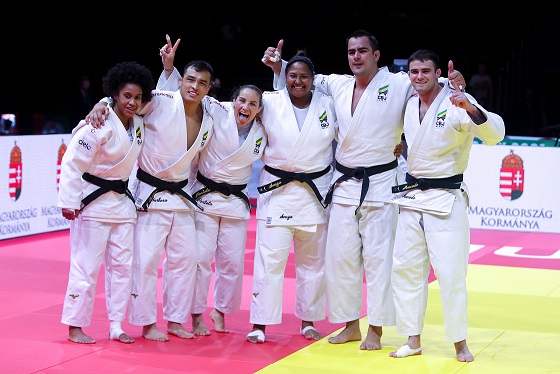 O Brasil chegará forte na disputa por equipes mistas do judô, que será realizada pela primeira vez em uma edição de Jogos Olímpicos. O país conquistou o bronze no Mundial deste ano, com Beatriz Souza (+70kg), Maria Portela (70kg), David Moura (+90kg) e Ketelyn Nascimento (57kg).