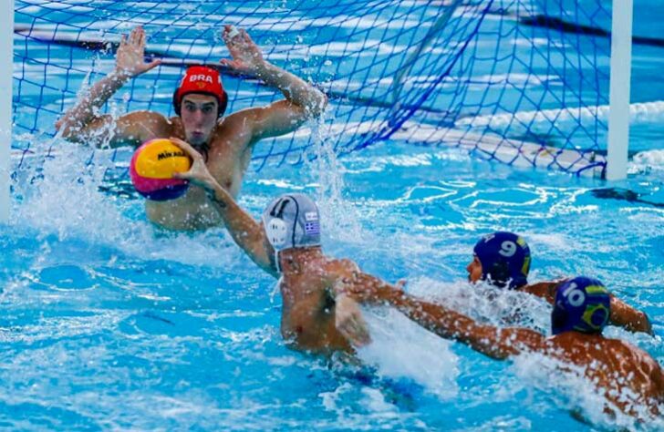 Semifinais masculinas do polo aquático: às 3h30, a Grécia (foto) enfrenta a Hungria. Já às 7h50,  Sérvia e Espanha medem forças. 