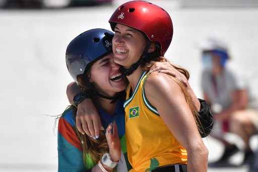 SKATE PARK - O skate voltou a agitar os Jogos Olímpicos de Tóquio. Na estreia da categoria park, o Brasil teve três representantes na disputa feminina: Dora Varella, Yndiara e Isadora. Somente Dora Varella e Yndiara foram para a final, mas terminaram em 7ª e 8ª, respectivamente. 