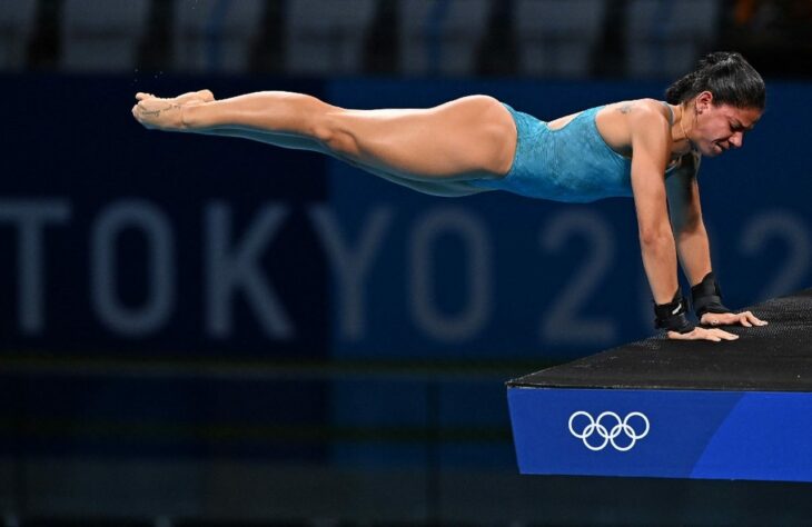 SALTOS ORNAMENTAIS - Ingrid Oliveira não conseguiu classificação para as semifinais nos Jogos Olímpicos de Tóquio. A saltadora teve um início de prova muito bom, chegou a figurar na 7ª colocação, mas cometeu erros no fim e acabou eliminada.