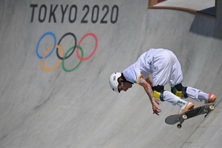 SKATE - Luizinho bateu na trave e por muito pouco não subiu ao pódio. O brasileiro fez 83.14 pontos e ficou apenas 0.99 do americano Cory Juneau (84.13), que ficou com a medalha de bronze.