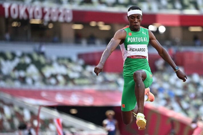 ATLETISMO - No salto triplo, o ouro ficou com o português Pedro Pichardo. Zhu Yaming, da China, e Hugues Fabrice Zango, de Burkina Faso, completaram o pódio. 