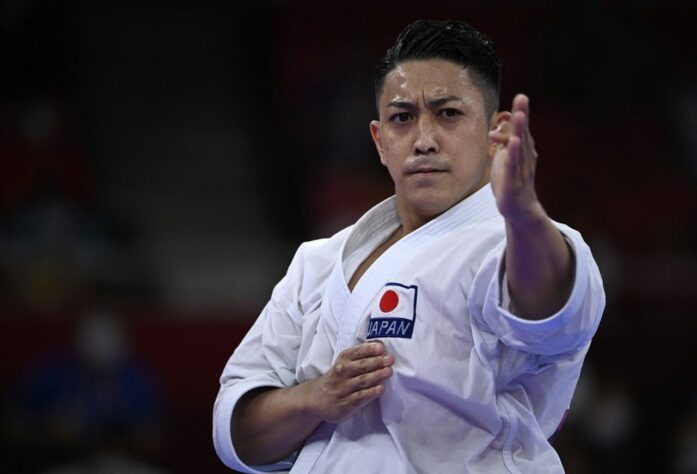 KARATÊ - Ryo Kiyuna conquistou a medalha de ouro para o Japão no kata masculino. O espanhol Damian Quintero ficou com a prata. Já a medalha de bronze ficou com o turco Ali Sofuoglu e o americano Ariel Torres Gutierrez.