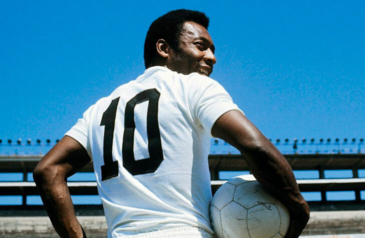 16 - Pelé (1959 - 1974): 101 gols e 173 jogos.