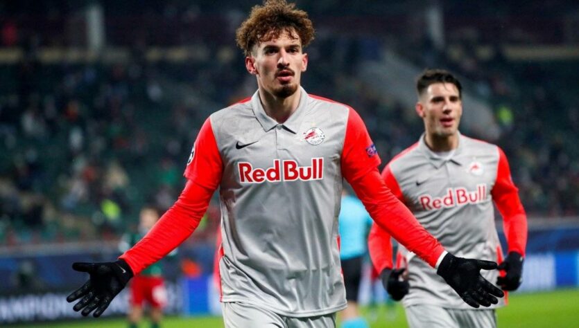 Red Bull Salzburg (Estados Unidos) - Controlado por: Red Bull.