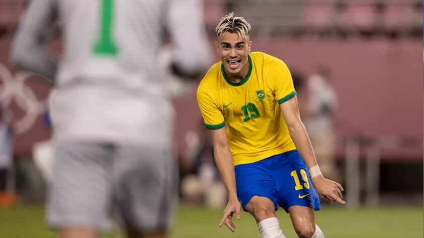 REINIER - Teve um desempenho satisfatório nas partidas que jogou. Corre por fora.