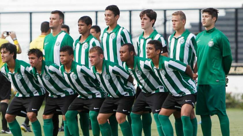 13º - Coritiba: Campeonato Brasileiro 2014 - 1ª vitória nessa edição do Brasileirão: 9ª rodada, 3 a 0 diante do Goiás.