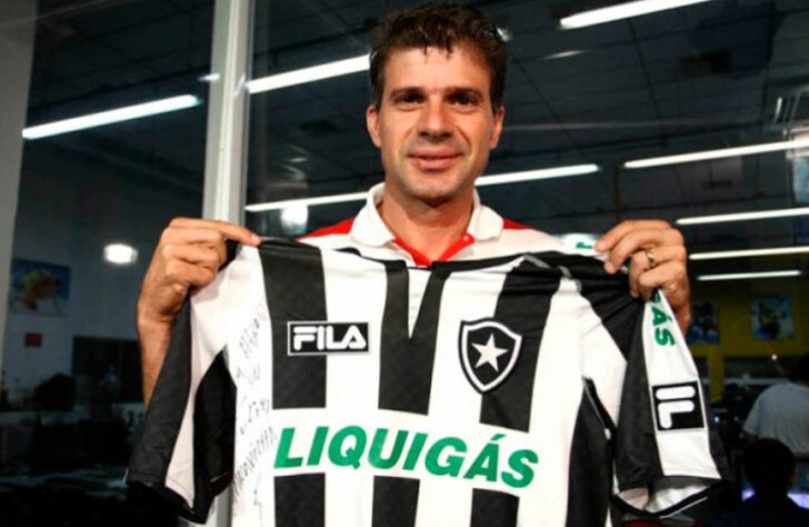 Túlio Maravilha - Botafogo Samba Clube