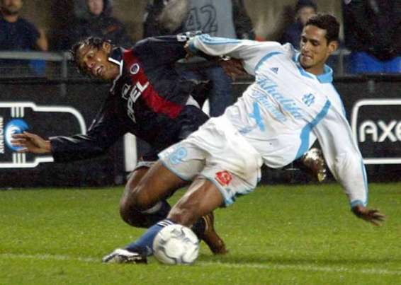 André Luiz, lateral ex-Corinthians, jogou pelo PSG entre 2002 e 2004