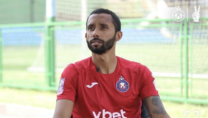 FECHADO - Após passagem pelo futebol árabe, o zagueiro Bruno Nascimento, que atuou no futebol português e alemão, assinou com o Pyunik, da Armênia. Feliz com a nova oportunidade, o jogador falou sobre o desejo de fazer uma temporada perfeita no clube. 