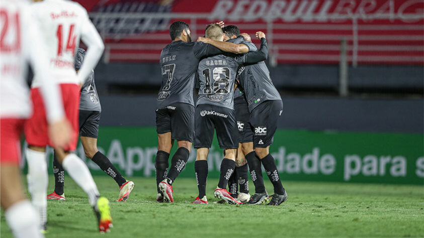 Jogos do Atlético-MG em setembro confirmados até o momento: Fortaleza x Atlético-MG, 20ª rodada Campeonato Brasileiro Série A 2021, 12 de setembro (domingo), 16h, Arena Castelão; Atlético-MG x Fluminense, Quartas de final (volta) Copa do Brasil 2021, 15 de setembro (quarta-feira), 19h, Estádio Mineirão; Atlético-MG x Palmeiras, Semifinal (ida) Copa Libertadores 2021, 21 de setembro (terça-feira), 21h30, Allianz Parque; Palmeiras x Atlético-MG, Semifinal (volta) Copa Libertadores 2021, 28 de setembro (terça-feira), 21h30, Estádio do Mineirão.