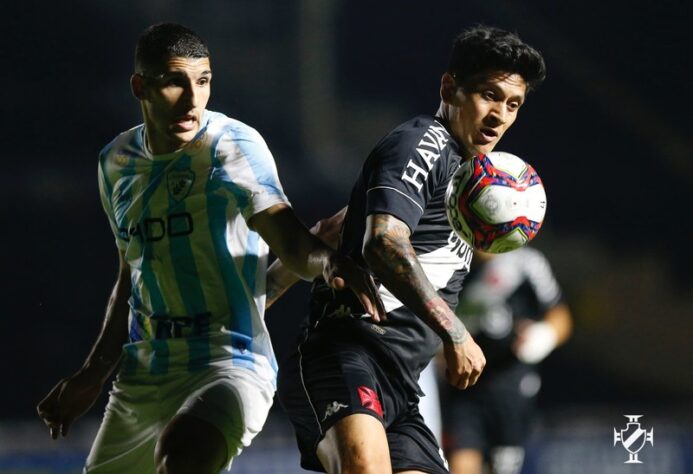 Má fase, até do Cano: apesar de ter 14 gols na temporada e ser o principal nome do time, o argentino não balança as redes há sete partidas. A bola tem chegado pouco para o jogador finalizar, é verdade, o que faz com o atleta tenha buscado jogo fora da área com frequência. Contra o Londrina, o atleta teve chance de finalizar, mas passou em branco novamente.