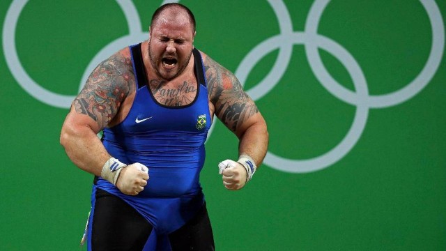 Levantamento de peso: Fernando Reis vai tentar o ouro a partir das 7h50, na categoria acima dos 109 kg. 