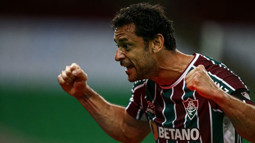 Fred - Clube: Fluminense - Disputou as Copas do Mundo de 2006, 2010 e 2014 pelo Brasil