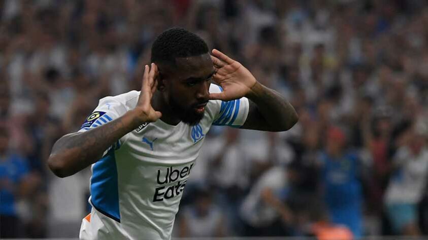 Gerson (Olympique de Marseille). Salário do meio-campista: 300 mil euros, aproximadamente R$1,59 milhão.