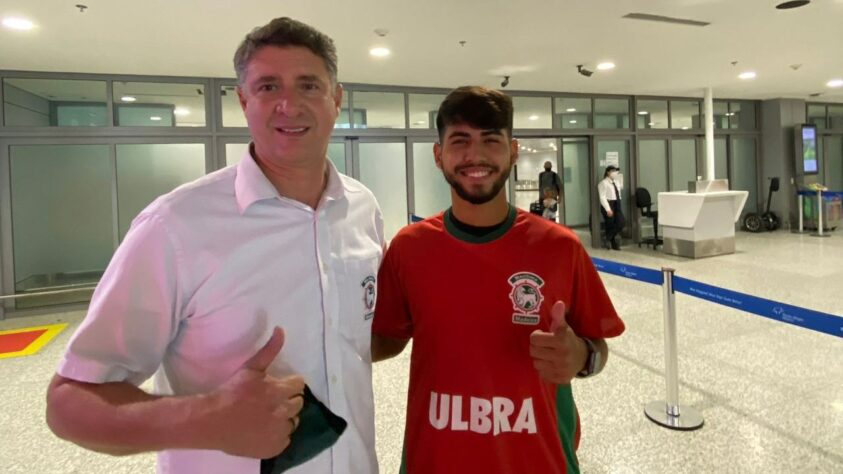 FECHADO - O Marítimo Brasil confirmou grandes nomes para reforçar a sua equipe sub-19. Jogadores como Kenji Tanaka, brasileiro da base do Orlando City, o goleiro Niccolas Zardo, campeão pernambucano sub-20 e que estava no Botafogo de Ribeirão Preto, além dos zagueiros Wellinton Silva, ex-Atlético-MG e Marcelo Germano, ex-Vasco, o lateral-direito Braian Cruz, ex-Flamengo, o lateral-esquerdo Guilherme Ferrão, ex-Esportivo e o atacante Vitinho também do Esportivo. 