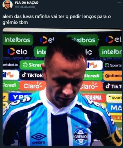 Rafinha sofre com memes após derrota do Grêmio por 4 a 0 para o Flamengo pela Copa do Brasil