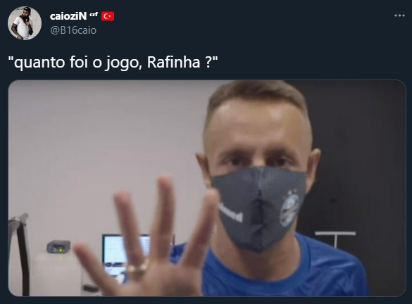 Rafinha sofre com memes após derrota do Grêmio por 4 a 0 para o Flamengo pela Copa do Brasil