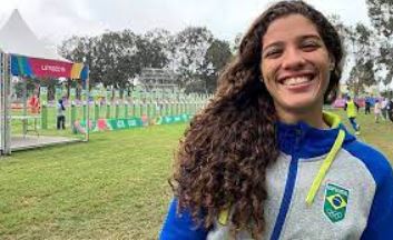 No segundo e último dia do pentatlo feminino, Maria Ieda Guimarães disputa o ouro, mas para isso precisa mandar bem na natação 200m, esgrima, hipismo e na corrida laser, a partir das 2h30. 