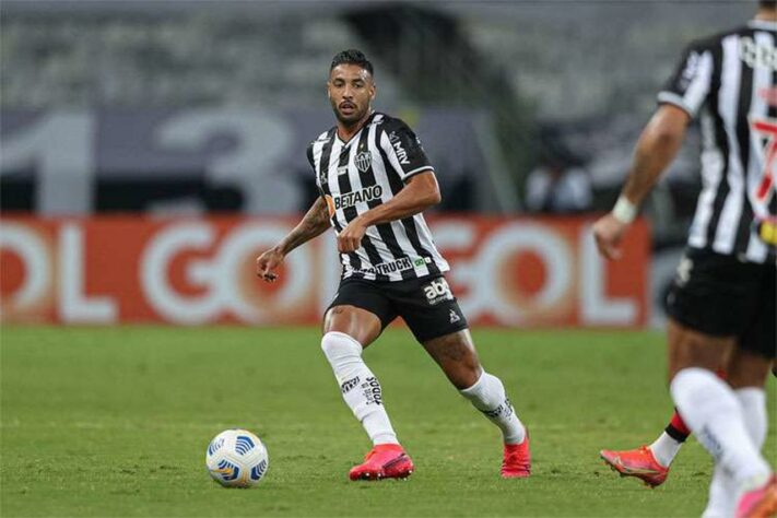 NATHAN SILVA - Atlético-MG (C$ 9,14) - A defesa do Galo subiu muito de produção com sua titularidade, tendo SG em oito das onze partidas que atuou. O Galo vive um momento melhor e é teoricamente favorito contra o Fluminense, mesmo fora de casa.