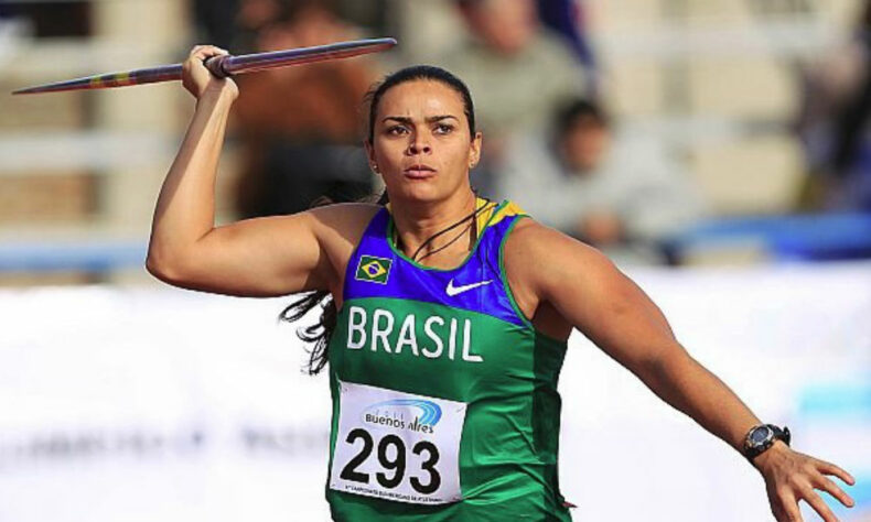 Jucilene Lima e Laila Ferrer (foto) participam das eliminatórias do lançamento de dardo, a partir das 21h20. 