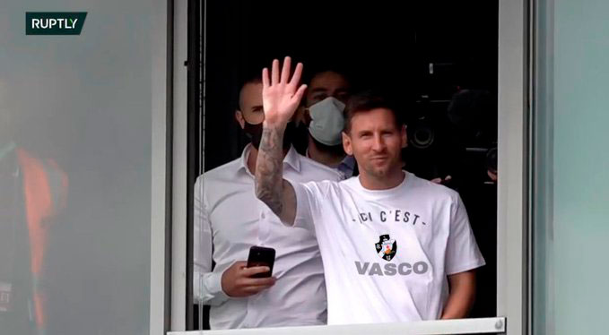 Lionel Messi no PSG! Chegada do argentino à França agitou a web e rendeu memes